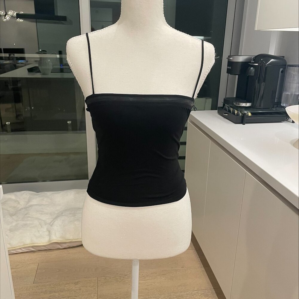 Superdown Black Zip-Front Crop Top – Strappy Fitted Cami XS